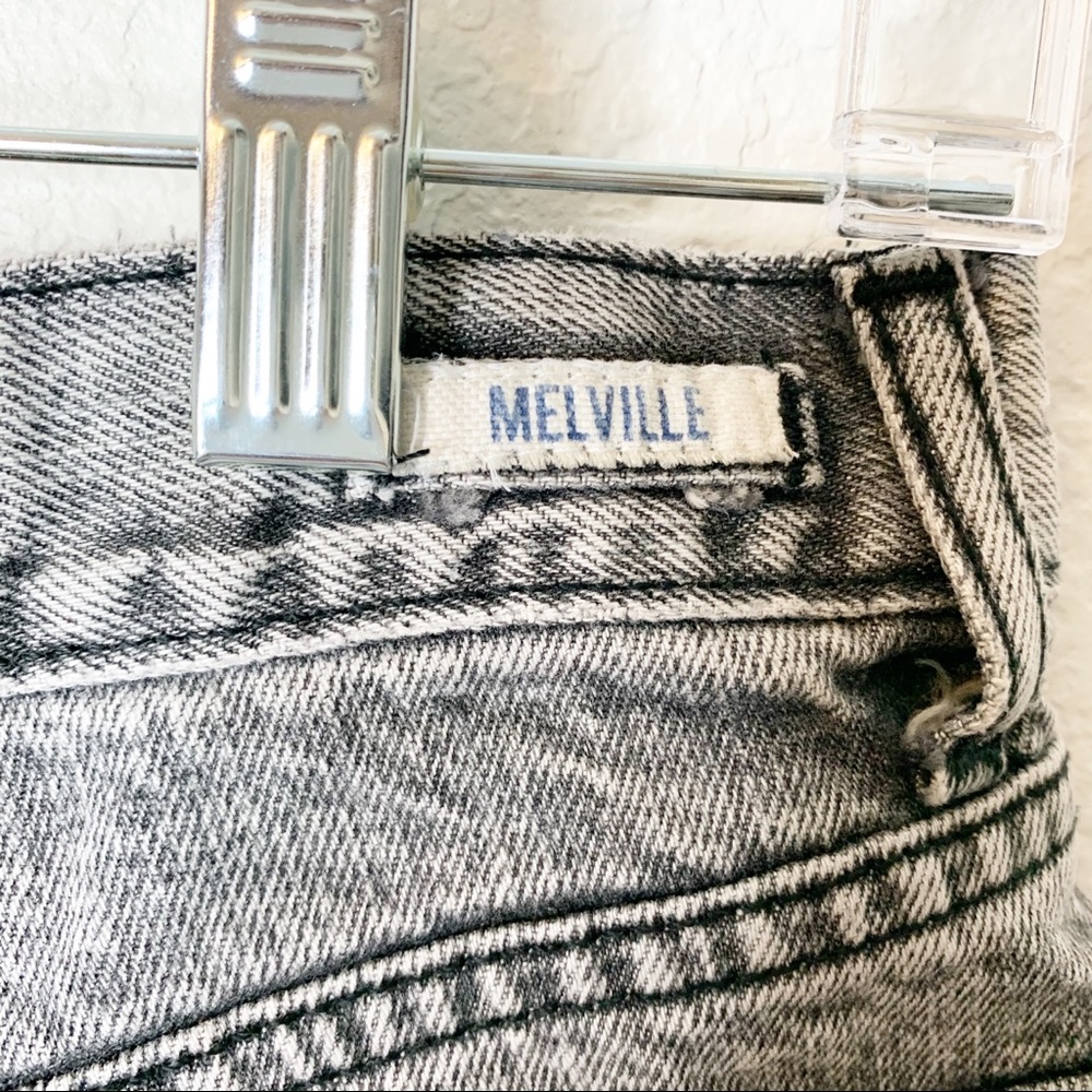 Brandy Melville Distressed Medium Wash Gray Shorts - Picture 6 of 7
